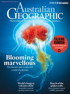 Cover of issue 156 of Australian Geographic Magazine containing Backyard Birding article